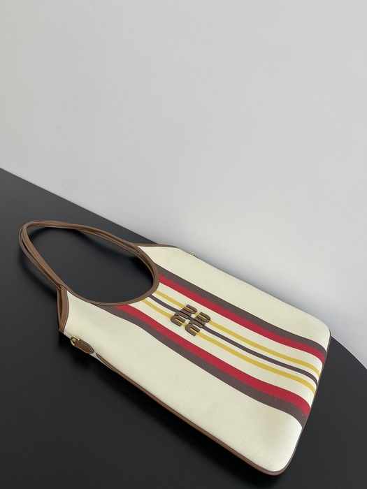 Miu-Miu,Bag，Latest styles,2026，yupoo，Original, quality