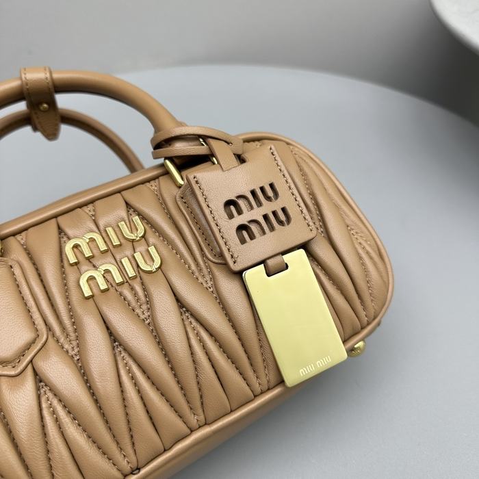 Miu-Miu,Bag，Latest styles,2026，yupoo，Original, quality