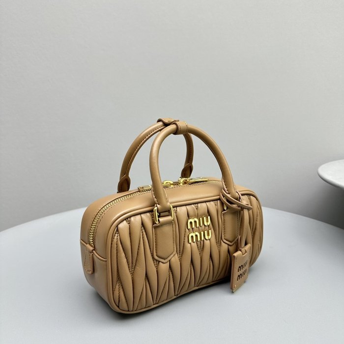 Miu-Miu,Bag，Latest styles,2026，yupoo，Original, quality