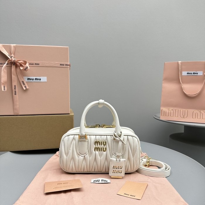 Miu-Miu,Bag，Latest styles,2026，yupoo，Original, quality