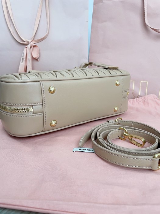 Miu-Miu,Bag，Latest styles,2026，yupoo，Original, quality