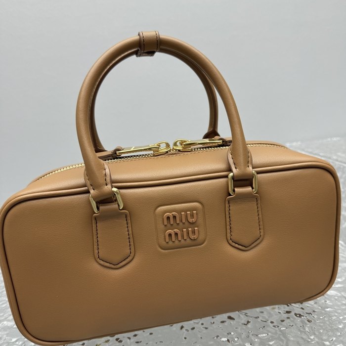 Miu-Miu,Bag，Latest styles,2026，yupoo，Original, quality