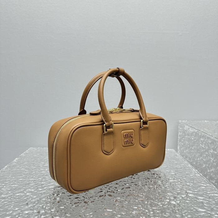 Miu-Miu,Bag，Latest styles,2026，yupoo，Original, quality