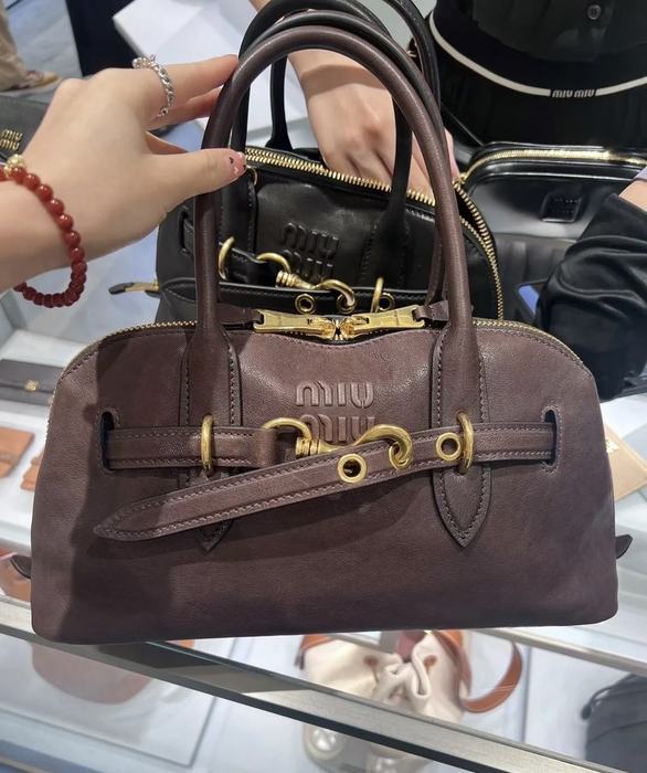 Miu-Miu,Bag，Latest styles,2026，yupoo，Original, quality