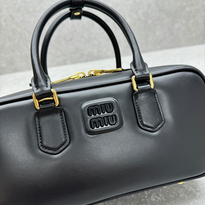 Miu-Miu,Bag，Latest styles,2026，yupoo，Original, quality