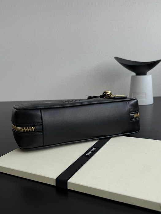 Miu-Miu,Bag，Latest styles,2026，yupoo，Original, quality