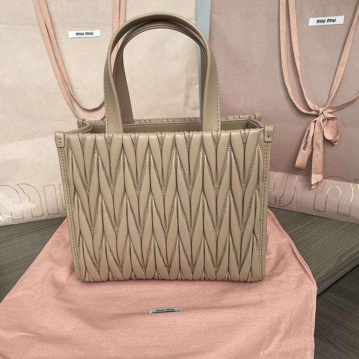 Miu-Miu,Bag，Latest styles,2026，yupoo，Original, quality
