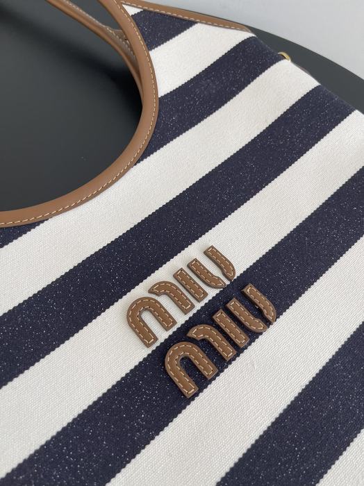 Miu-Miu,Bag，Latest styles,2026，yupoo，Original, quality