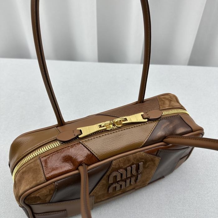 Miu-Miu,Bag，Latest styles,2026，yupoo，Original, quality