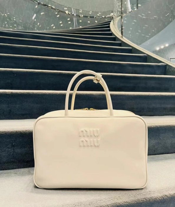 Miu-Miu,Bag，Latest styles,2026，yupoo，Original, quality