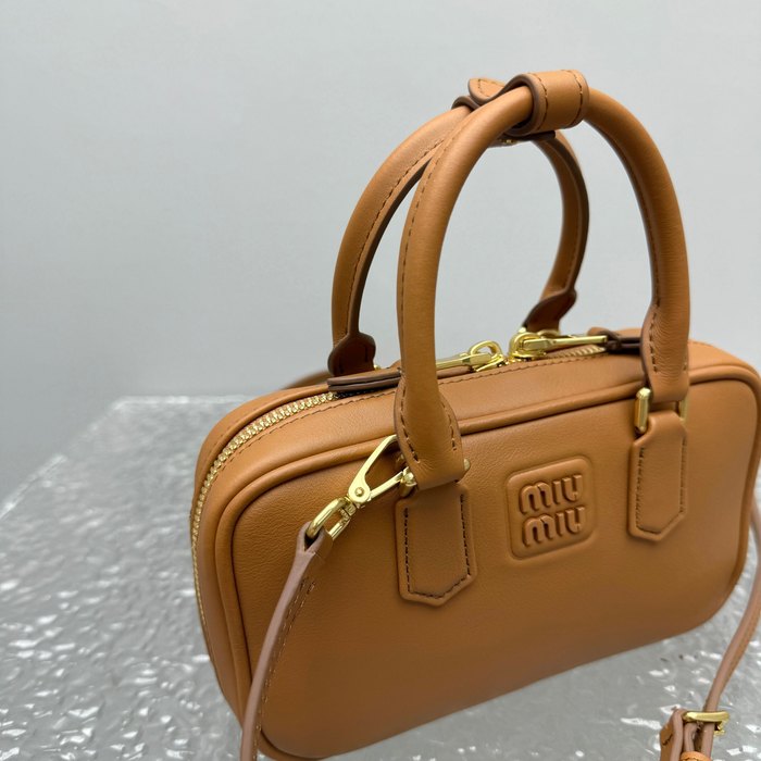 Miu-Miu,Bag，Latest styles,2026，yupoo，Original, quality