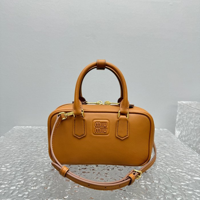 Miu-Miu,Bag，Latest styles,2026，yupoo，Original, quality