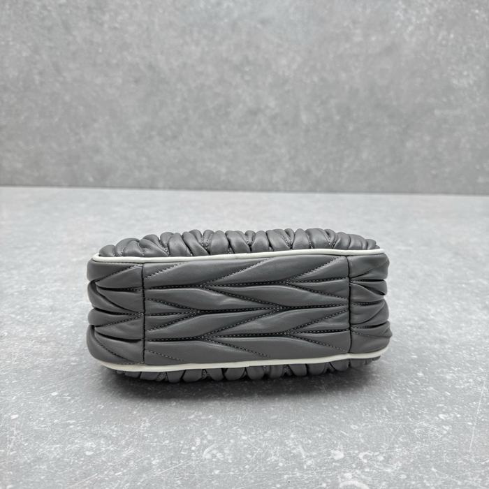 Miu-Miu,Bag，Latest styles,2026，yupoo，Original, quality