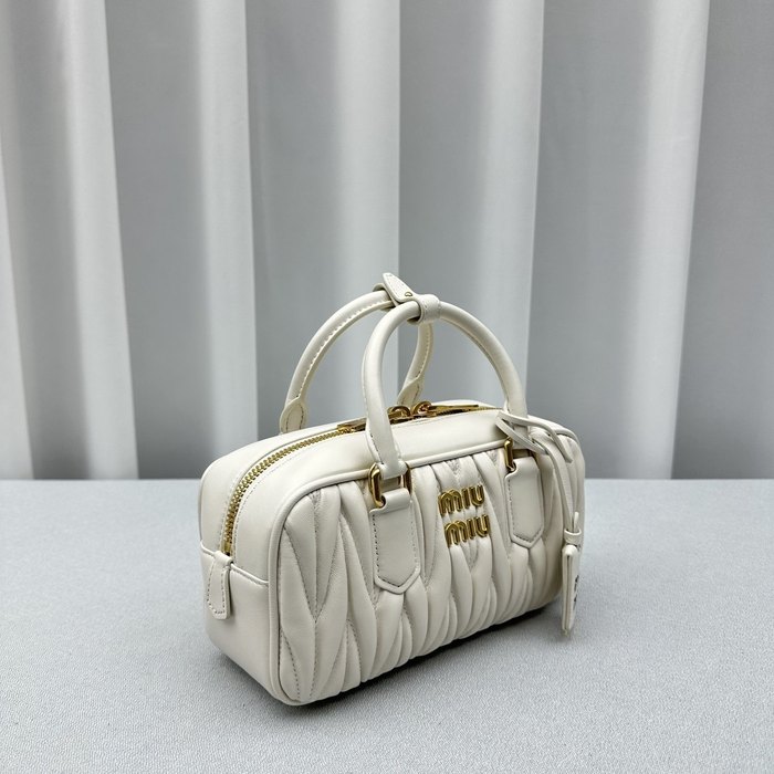 Miu-Miu,Bag，Latest styles,2026，yupoo，Original, quality