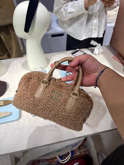 Miu-Miu,Bag，Latest styles,2026，yupoo，Original, quality