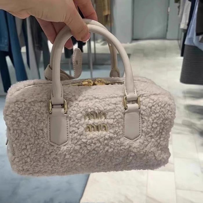 Miu-Miu,Bag，Latest styles,2026，yupoo，Original, quality