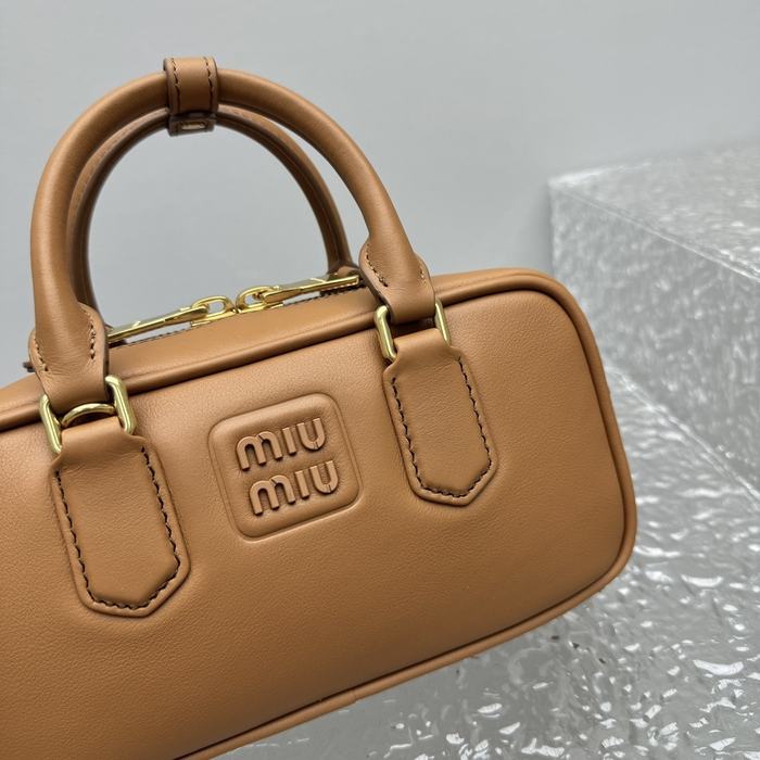 Miu-Miu,Bag，Latest styles,2026，yupoo，Original, quality