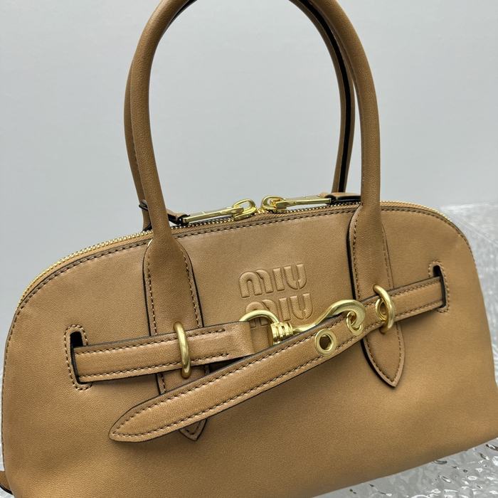 Miu-Miu,Bag，Latest styles,2026，yupoo，Original, quality