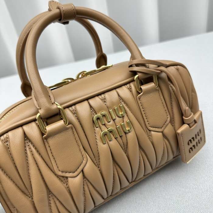 Miu-Miu,Bag，Latest styles,2026，yupoo，Original, quality