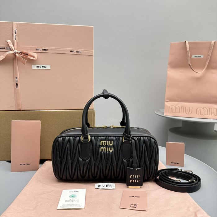 Miu-Miu,Bag，Latest styles,2026，yupoo，Original, quality