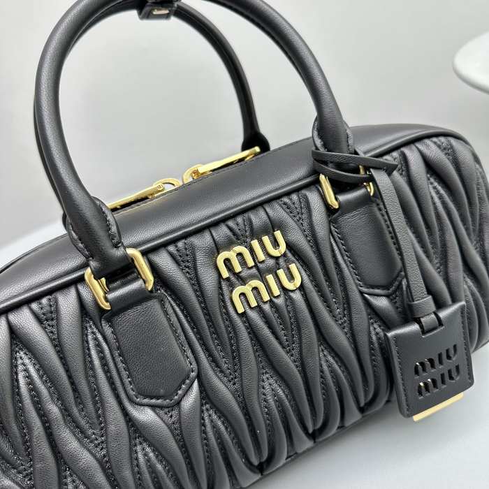 Miu-Miu,Bag，Latest styles,2026，yupoo，Original, quality