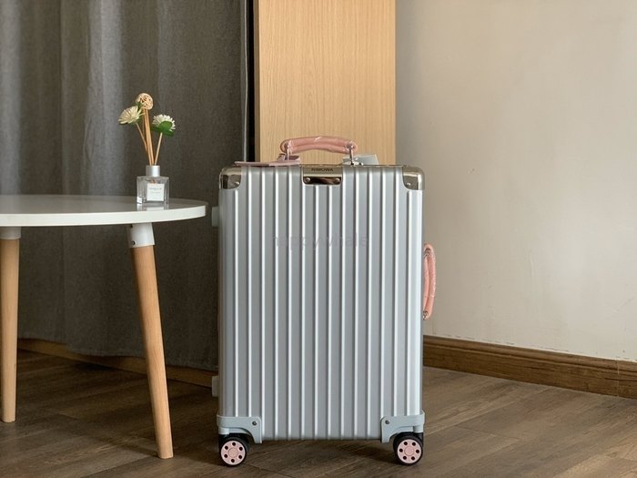 Rimowa_Bag_suitcase_carry-on-luggage_yupoo_Original_quality