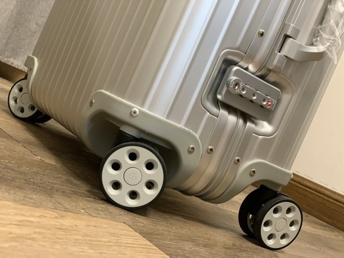 Rimowa_Bag_suitcase_carry-on-luggage_yupoo_Original_quality