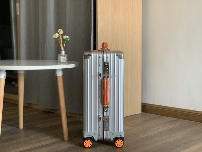 Rimowa_Bag_suitcase_carry-on-luggage_yupoo_Original_quality