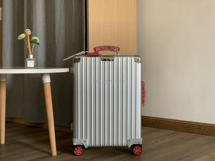 Rimowa_Bag_suitcase_carry-on-luggage_yupoo_Original_quality