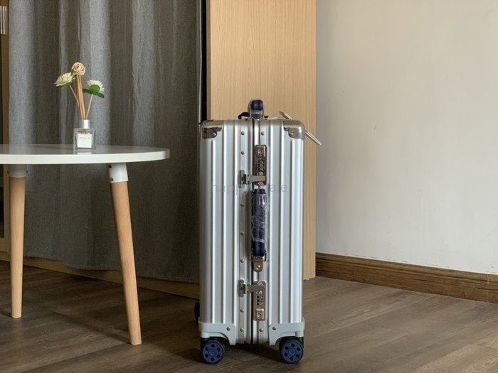 Rimowa_Bag_suitcase_carry-on-luggage_yupoo_Original_quality