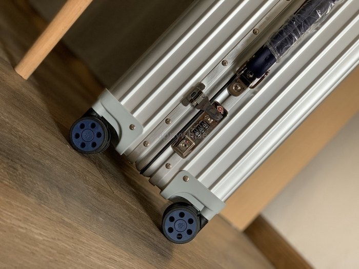 Rimowa_Bag_suitcase_carry-on-luggage_yupoo_Original_quality