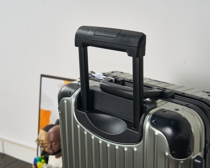 Rimowa_Bag_suitcase_carry-on-luggage_yupoo_Original_quality