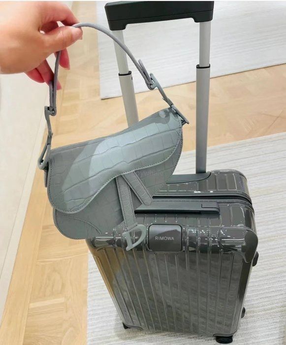 Rimowa_Bag_suitcase_carry-on-luggage_yupoo_Original_quality