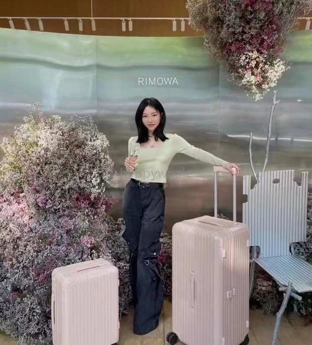 Rimowa_Bag_suitcase_carry-on-luggage_yupoo_Original_quality