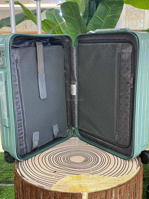 Rimowa_Bag_suitcase_carry-on-luggage_yupoo_Original_quality