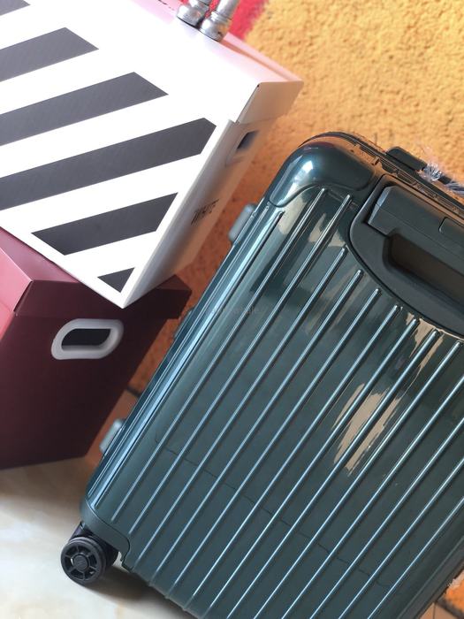 Rimowa_Bag_suitcase_carry-on-luggage_yupoo_Original_quality