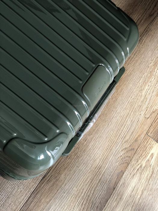 Rimowa_Bag_suitcase_carry-on-luggage_yupoo_Original_quality