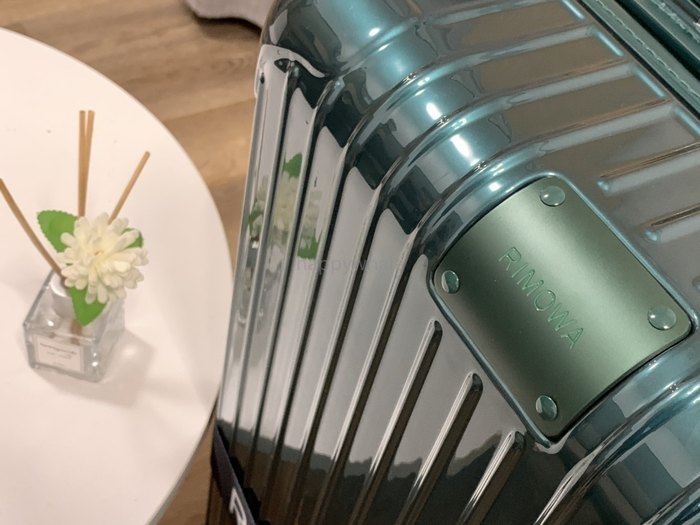 Rimowa_Bag_suitcase_carry-on-luggage_yupoo_Original_quality