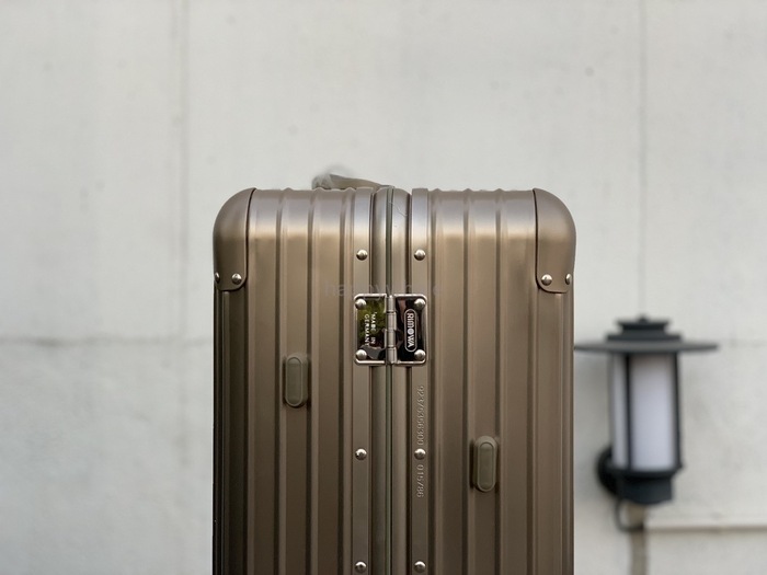 Rimowa_Bag_suitcase_carry-on-luggage_yupoo_Original_quality