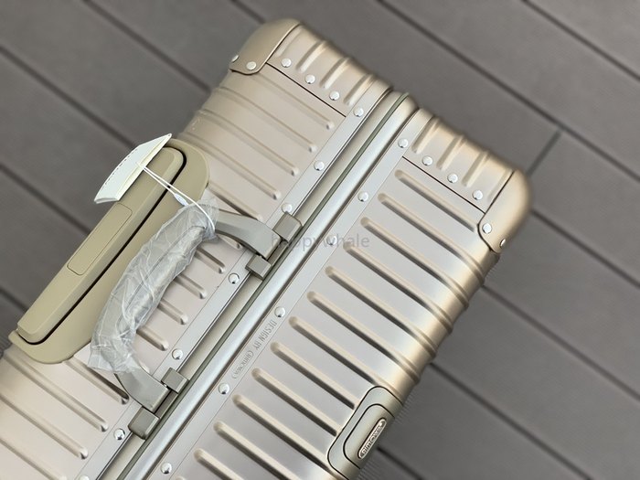 Rimowa_Bag_suitcase_carry-on-luggage_yupoo_Original_quality