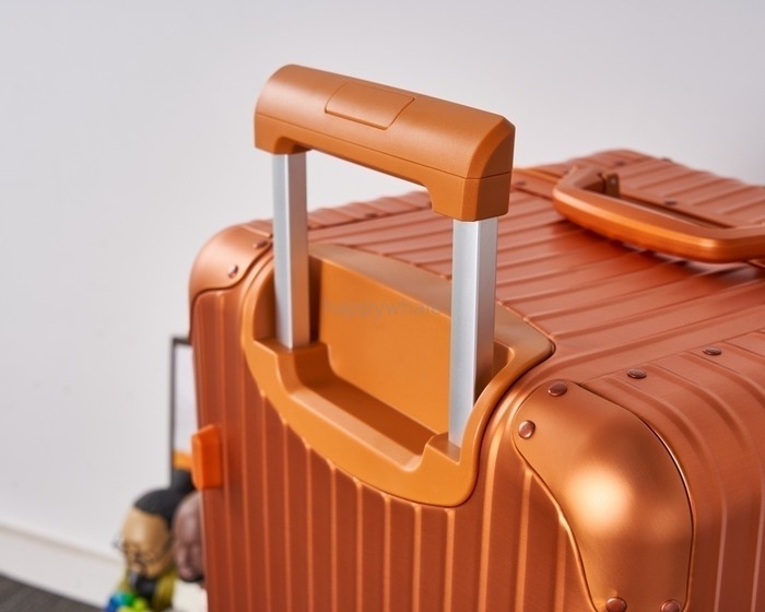 Rimowa_Bag_suitcase_carry-on-luggage_yupoo_Original_quality