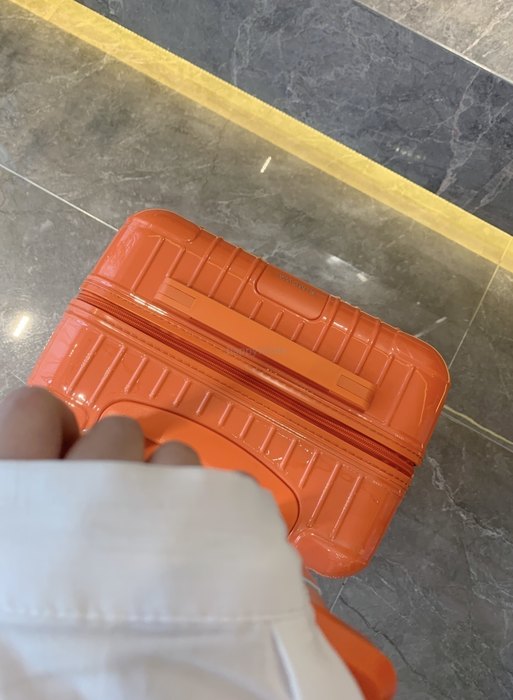 Rimowa_Bag_suitcase_carry-on-luggage_yupoo_Original_quality