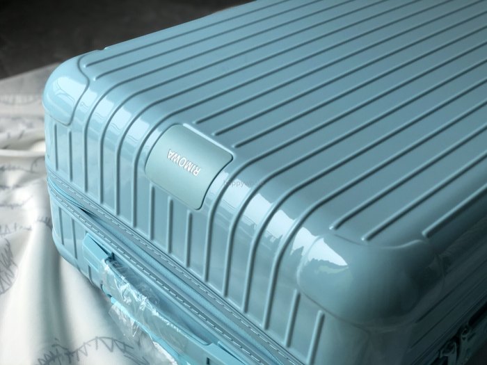 Rimowa_Bag_suitcase_carry-on-luggage_yupoo_Original_quality