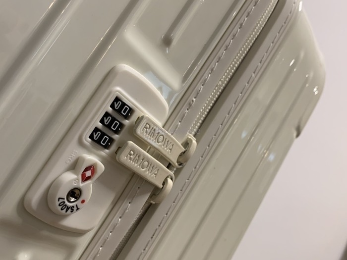 Rimowa_Bag_suitcase_carry-on-luggage_yupoo_Original_quality