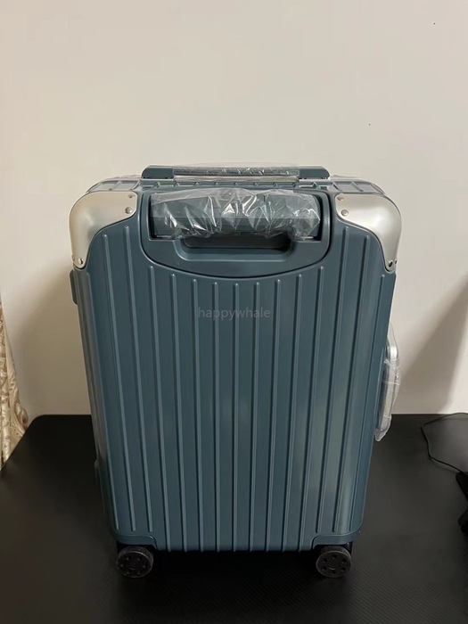 Rimowa_Bag_suitcase_carry-on-luggage_yupoo_Original_quality