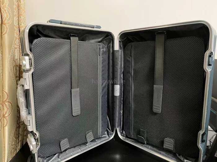 Rimowa_Bag_suitcase_carry-on-luggage_yupoo_Original_quality