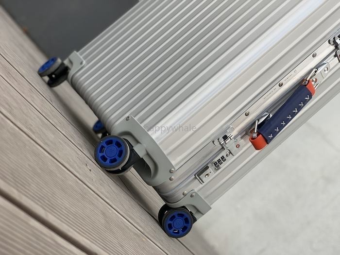 Rimowa_Bag_suitcase_carry-on-luggage_yupoo_Original_quality