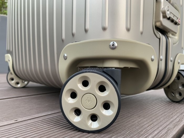 Rimowa_Bag_suitcase_carry-on-luggage_yupoo_Original_quality