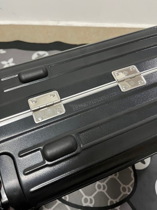 Rimowa_Bag_suitcase_carry-on-luggage_yupoo_Original_quality