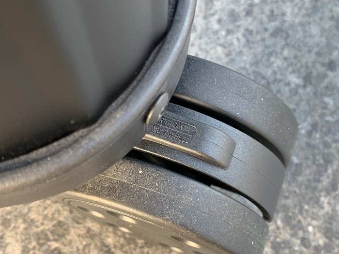 Rimowa_Bag_suitcase_carry-on-luggage_yupoo_Original_quality